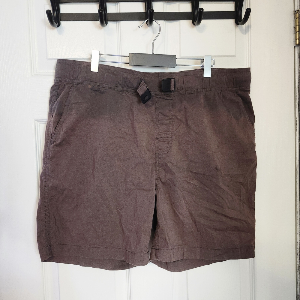 Mens Ripzone Classic Vacation-Dad Brown Shorts